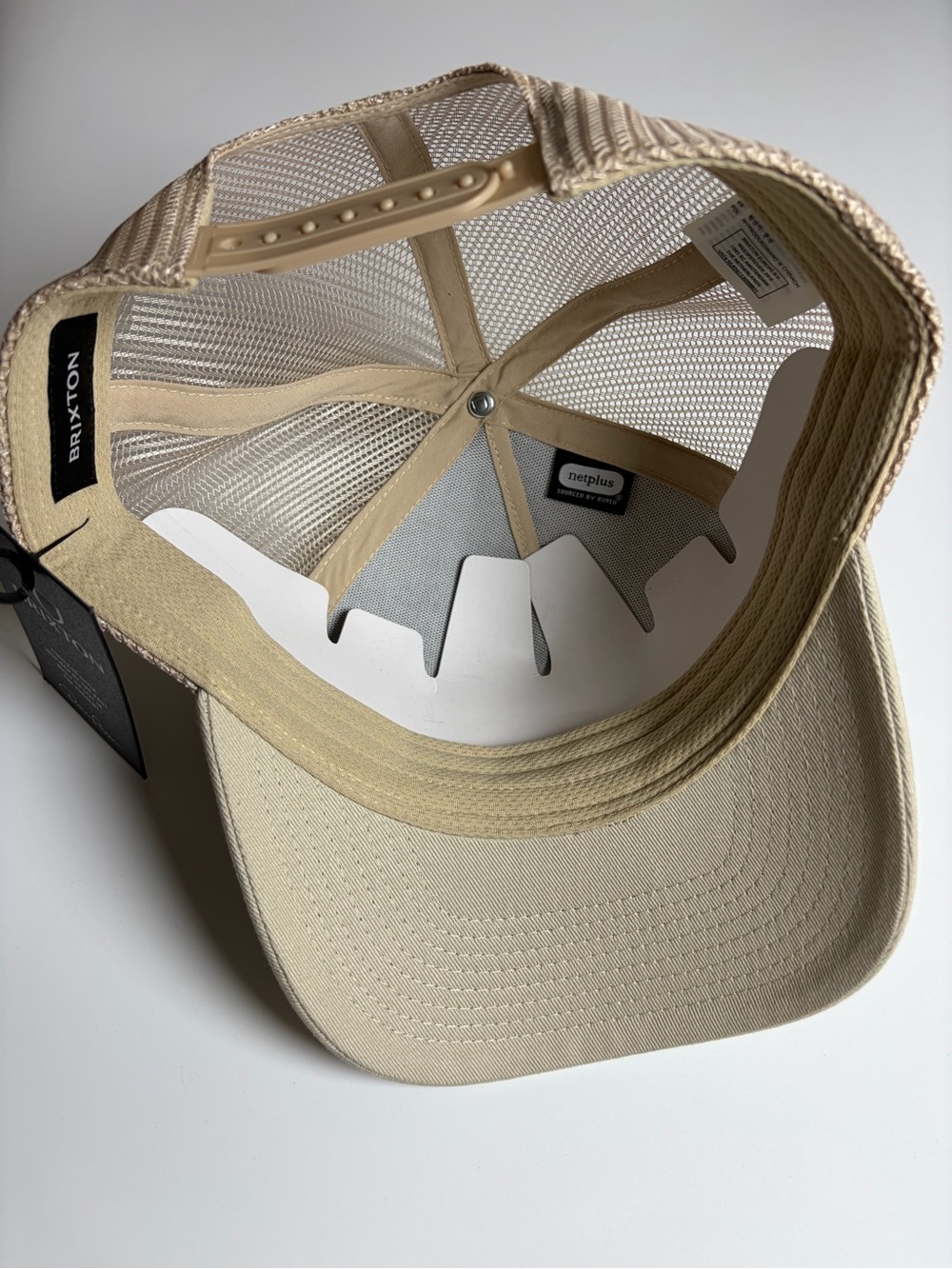 Brixton Men’s Netplus Trucker Hat Tan Mesh Logo Cap Patch NEW - Picture 10 of 16